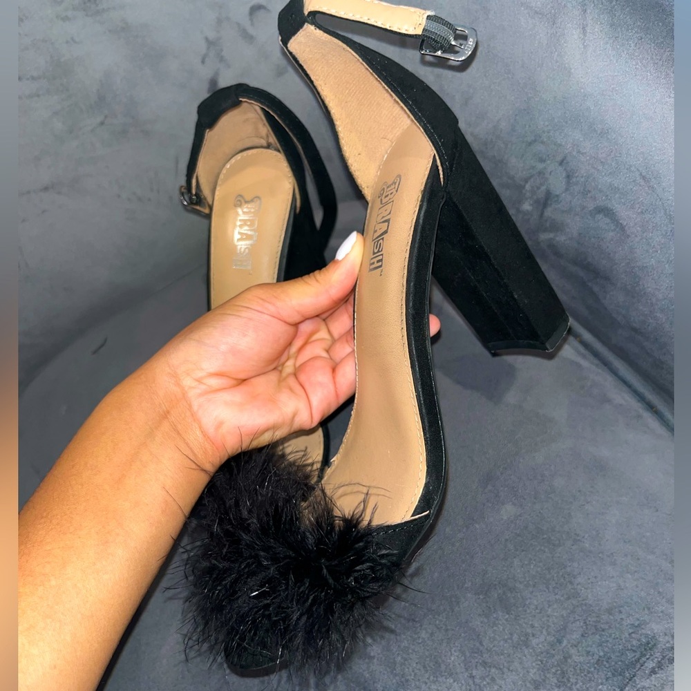 Feather Fluffy Heels 🖤